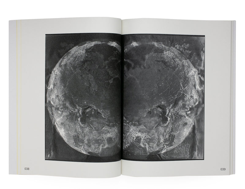 Izabela Pluta – Figures of slippage and oscillation