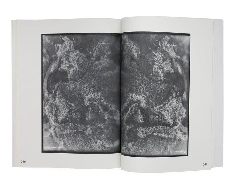 Izabela Pluta – Figures of slippage and oscillation