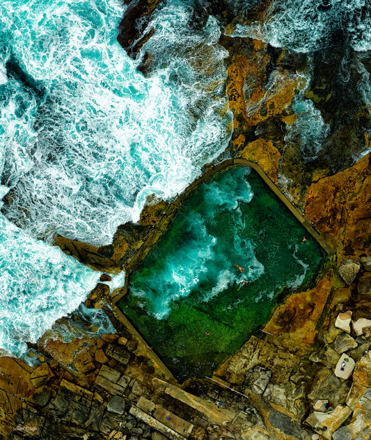 Stuart CHAPE: Rock swimming pool, Sydney, Australia