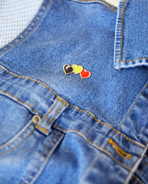 Blak Luv Pin