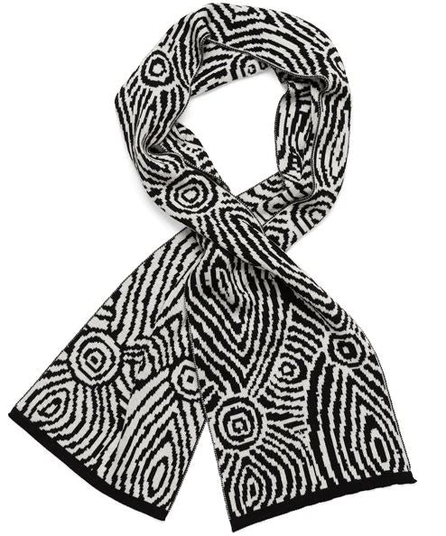 Pauline Gallagher - Wool scarf